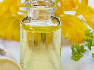 Jak wiele kosmetyków jest nam potrzebnych, aby odpowiednio zadbać o naszą cerę i ciało?