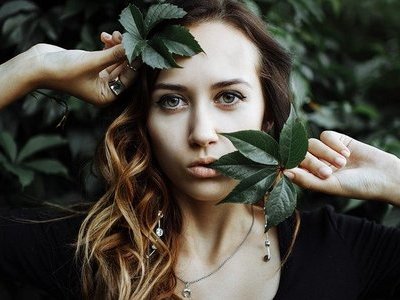 Facial fitness, joga twarzy, gimnastyka twarzy - czy pomogą zachować młody i zdrowy wygląd skóry?