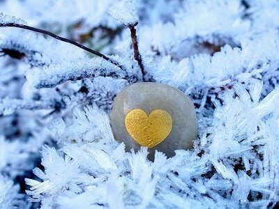 Krioterapia w kosmetologii, dermatologii i medycynie estetycznej - szerokie zastosowanie, skutecznej metody