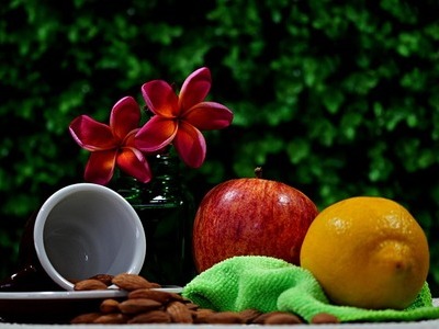 Złuszczanie skóry kwasami - czy to droga do młodego i pięknego wyglądu?