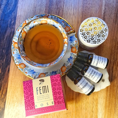Herbata – podróż dookoła globu i aromaterapeutyczne wytchnienie przy imbryku